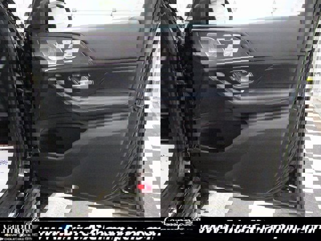 Used 2020 Mercedes-Benz GLE 350 4MATIC image 41