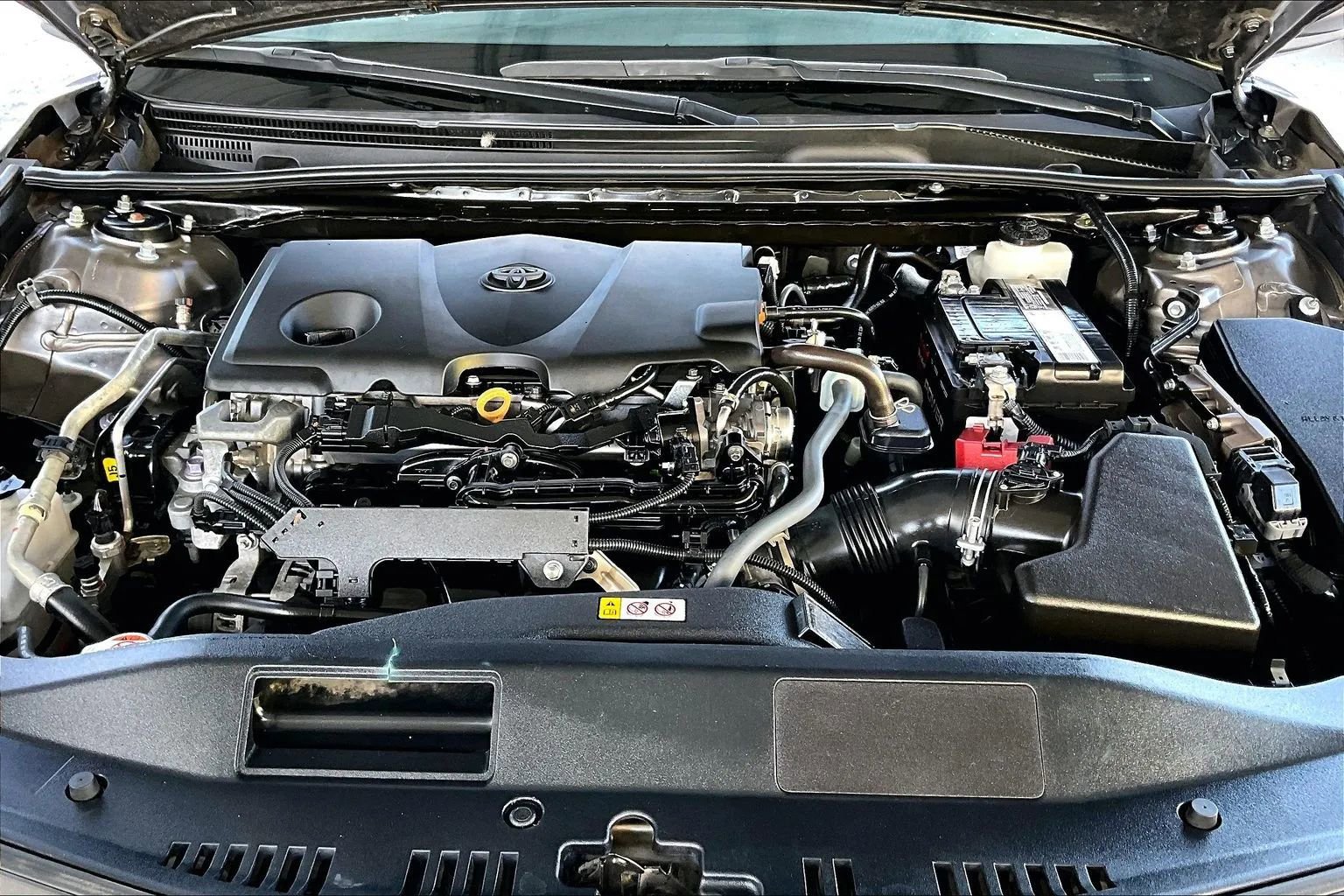 Used 2022 Toyota Camry LE FWD image 26