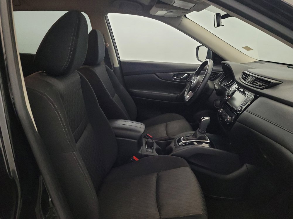 Used 2020 Nissan Rogue SV AWD/4WD image 21