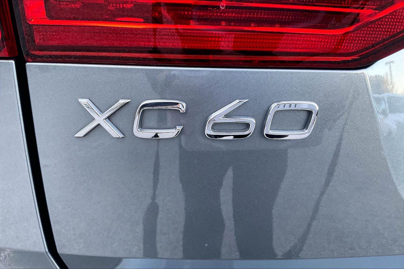 Used 2021 Volvo XC60 T5 Inscription w/ Protection Package AWD/4WD image 31