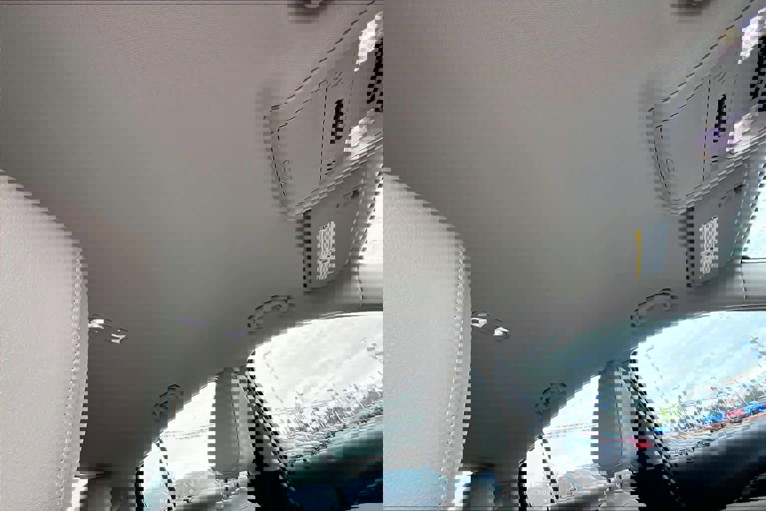 Used 2018 Buick Regal Essence image 13