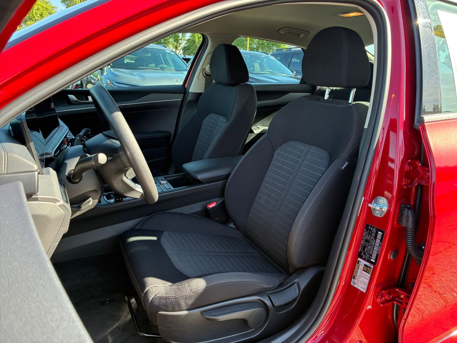 Used 2025 Kia K5 LXS image 25