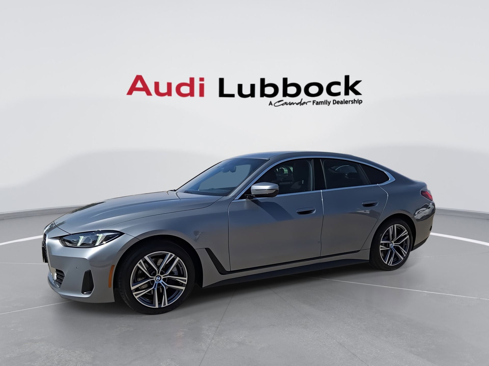 Used 2025 BMW 430i xDrive w/ Premium Package AWD/4WD image 5