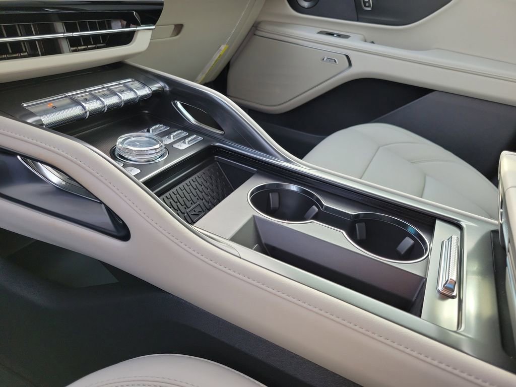 New 2026 Lincoln Nautilus Premier w/ Equipment Group 102A AWD/4WD image 29