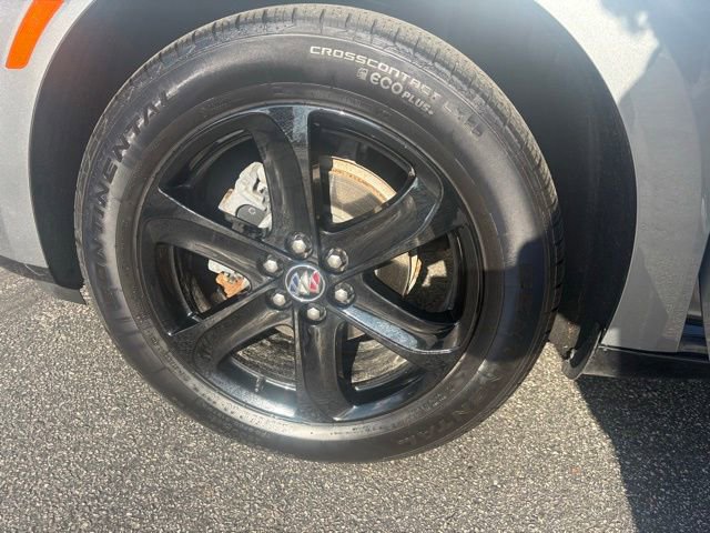 Certified 2024 Buick Enclave Essence w/ Sport Touring Edition image 28