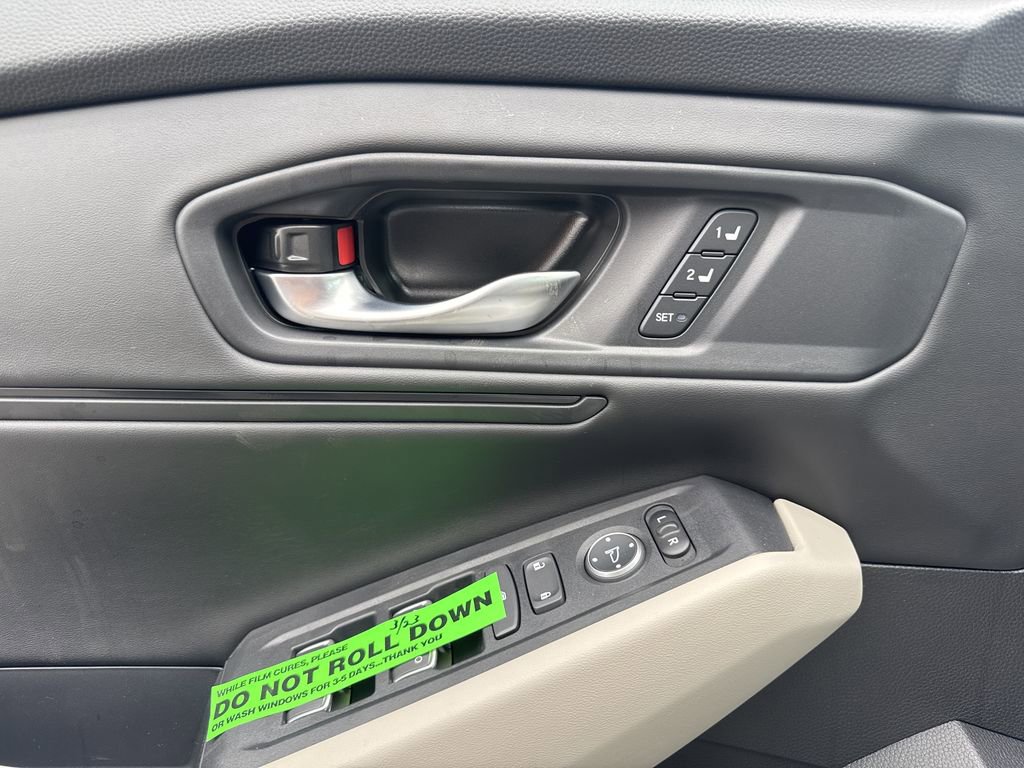 New 2026 Honda Accord EX-L image 6