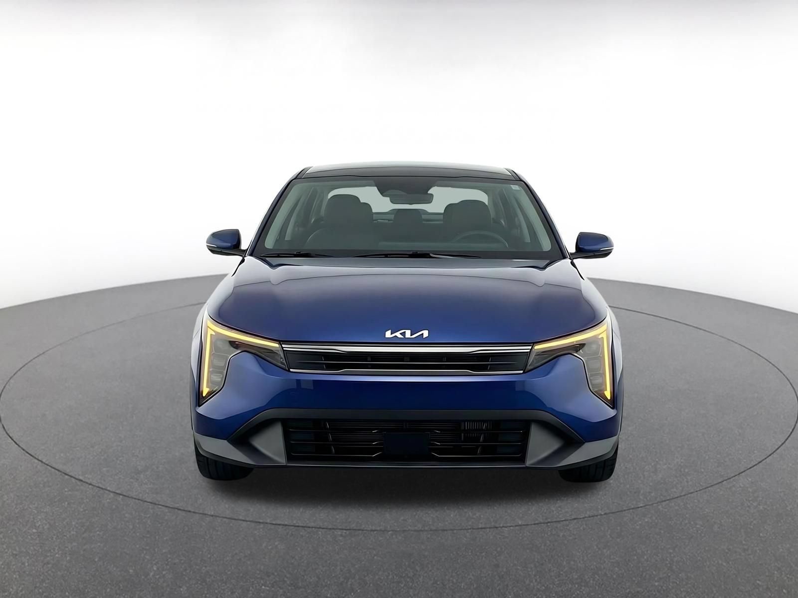 Used 2026 Kia K4 FWD image 2