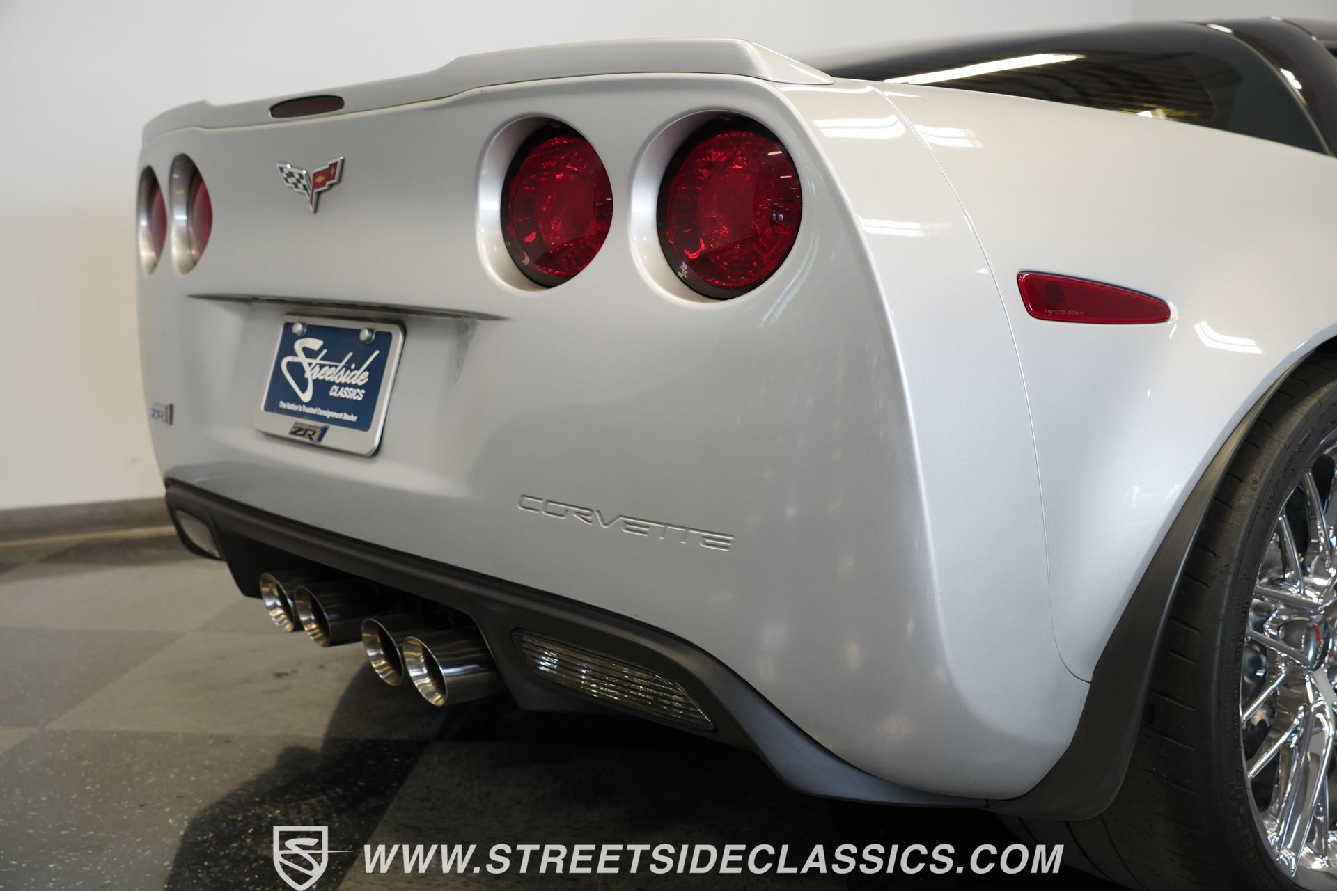 Used 2009 Chevrolet Corvette ZR1 w/ Preferred Equipment Group image 29