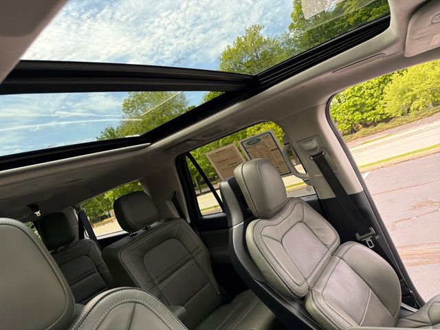Used 2022 Lincoln Navigator L Black Label AWD/4WD image 36
