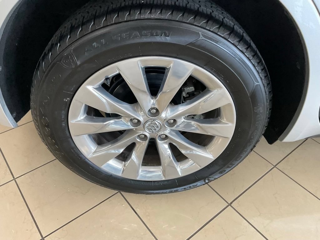 Used 2017 Buick Envision Essence AWD/4WD image 8
