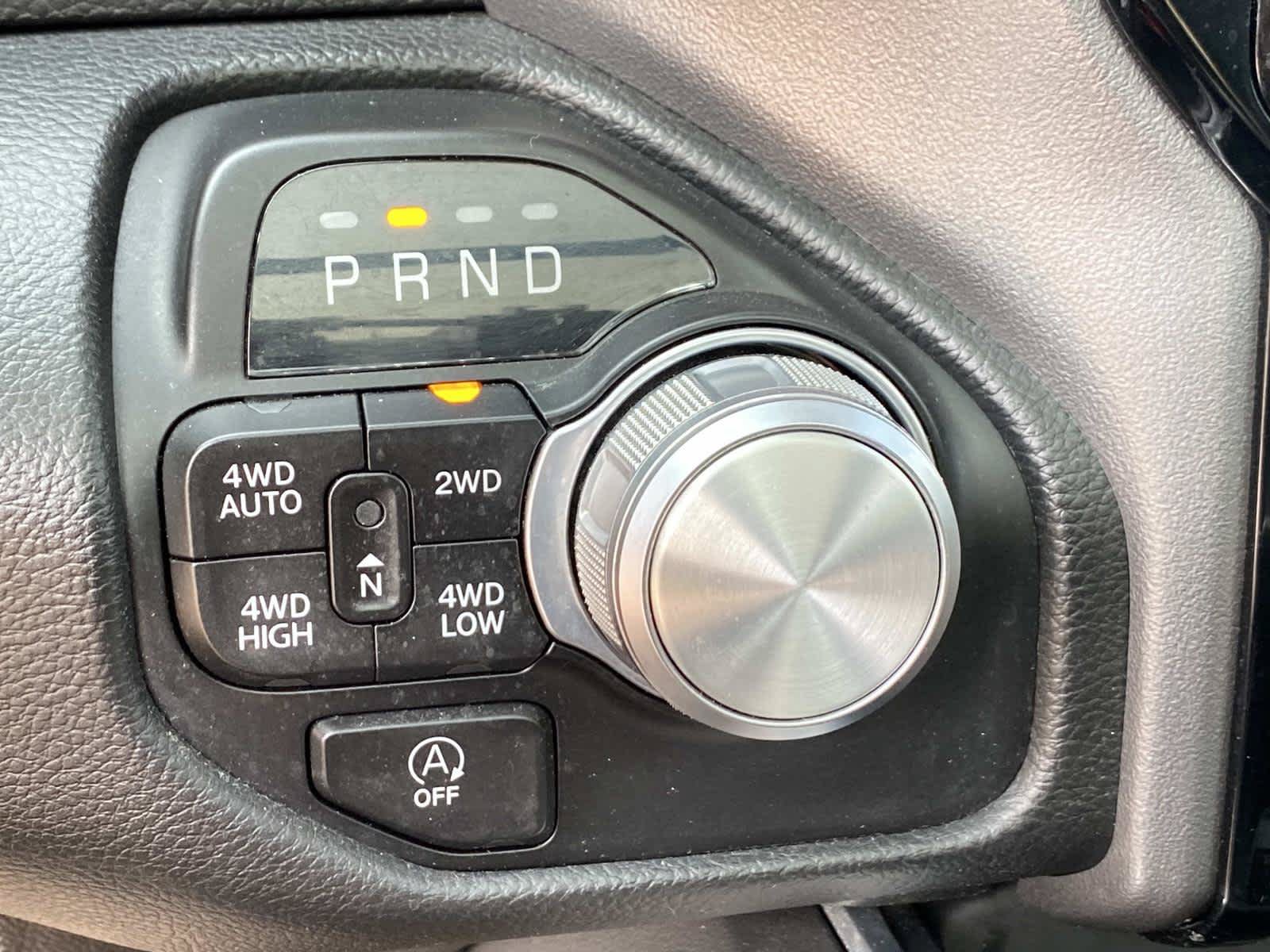 Used 2023 RAM 1500 Laramie AWD/4WD image 19