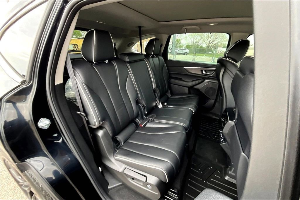 Used 2023 Acura MDX SH-AWD w/ Advance Package image 37