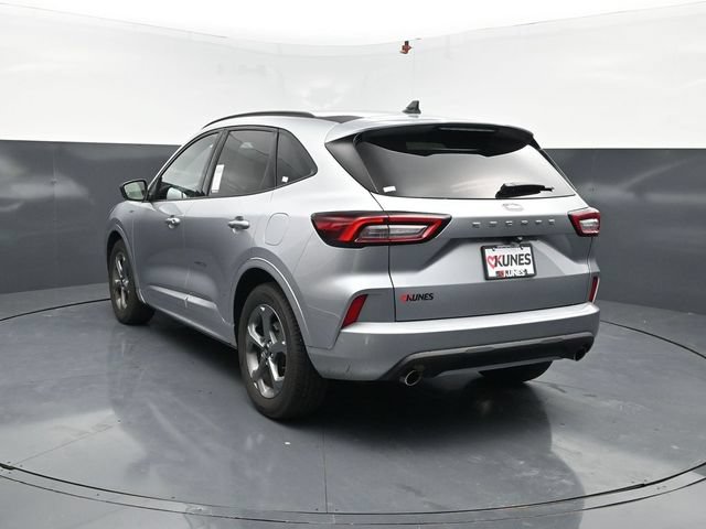 Used 2024 Ford Escape ST-Line FWD image 7