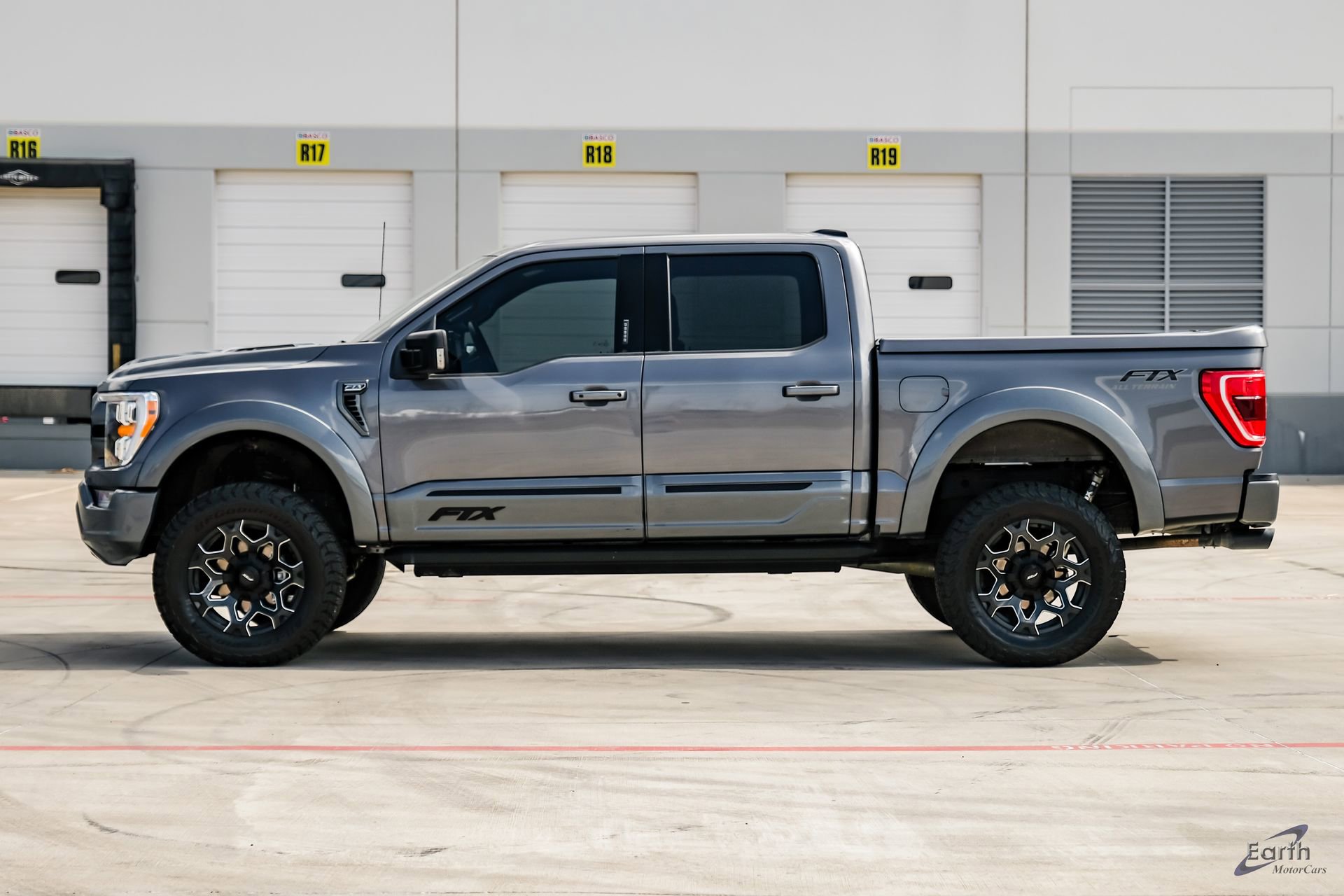 Used 2022 Ford F150 XLT w/ Equipment Group 302A High image 7