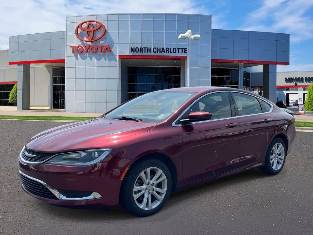 Used 2016 Chrysler 200 Limited w/ Anniversary Edition FWD image 3