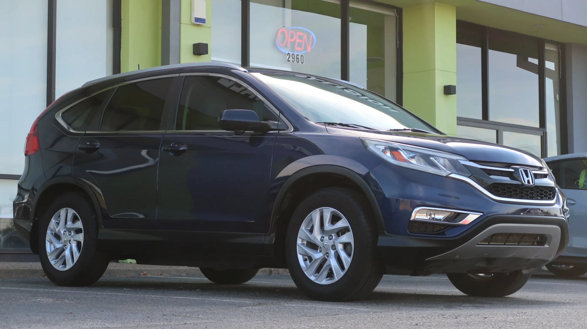 Used 2016 Honda CR-V EX-L image 6