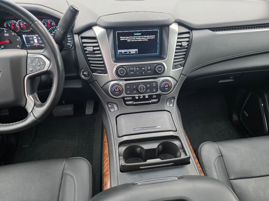 Used 2020 Chevrolet Suburban Premier image 16