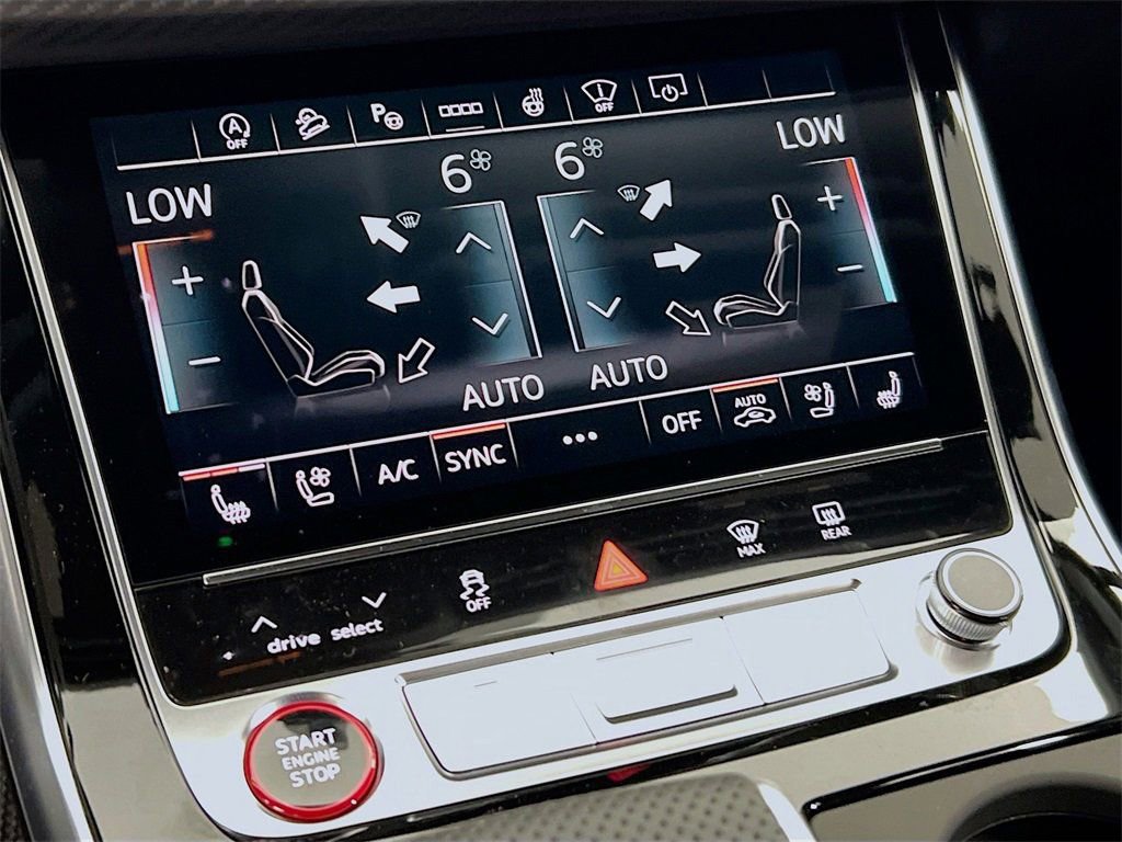 New 2026 Audi SQ7 Prestige image 17