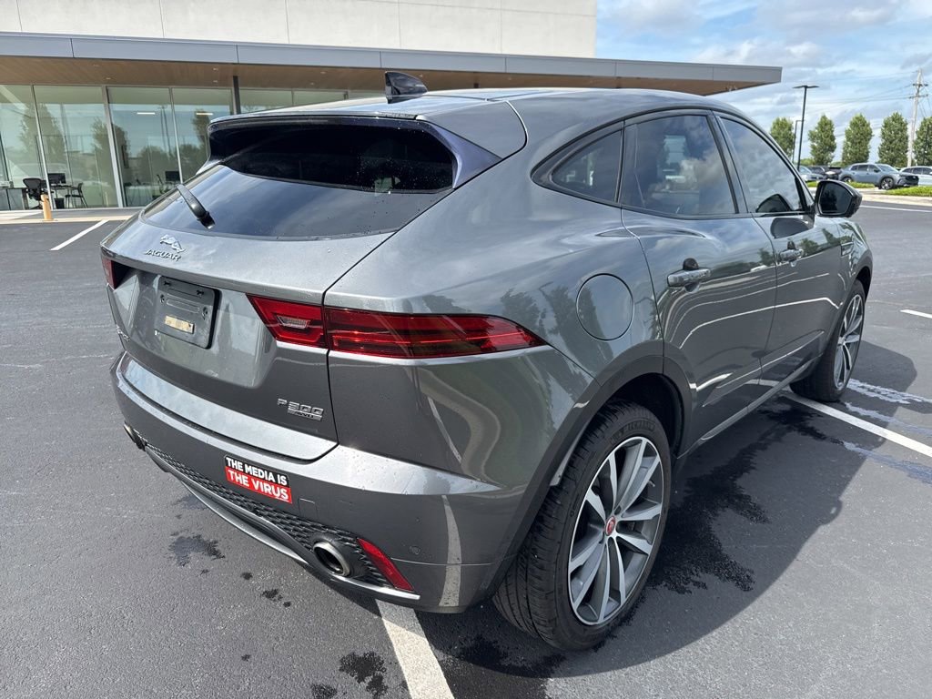 Used 2019 Jaguar E-PACE R-Dynamic S AWD/4WD image 4