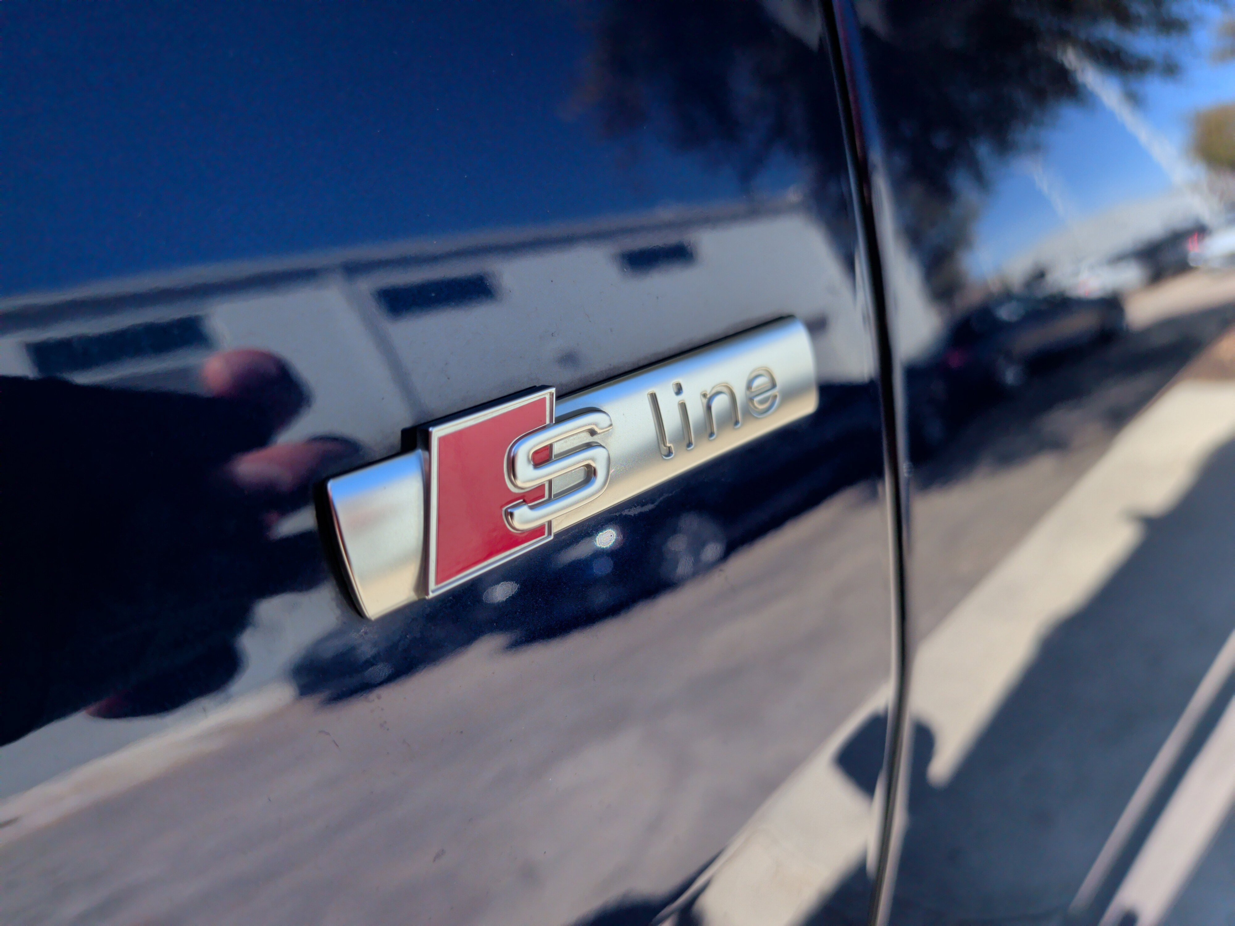 Used 2019 Audi Q8 Premium Plus w/ Premium Plus image 38