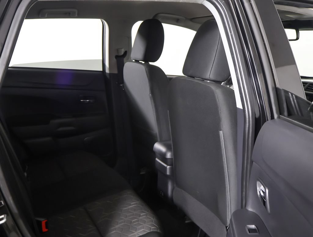 Used 2024 Mitsubishi Outlander Sport AWD image 25