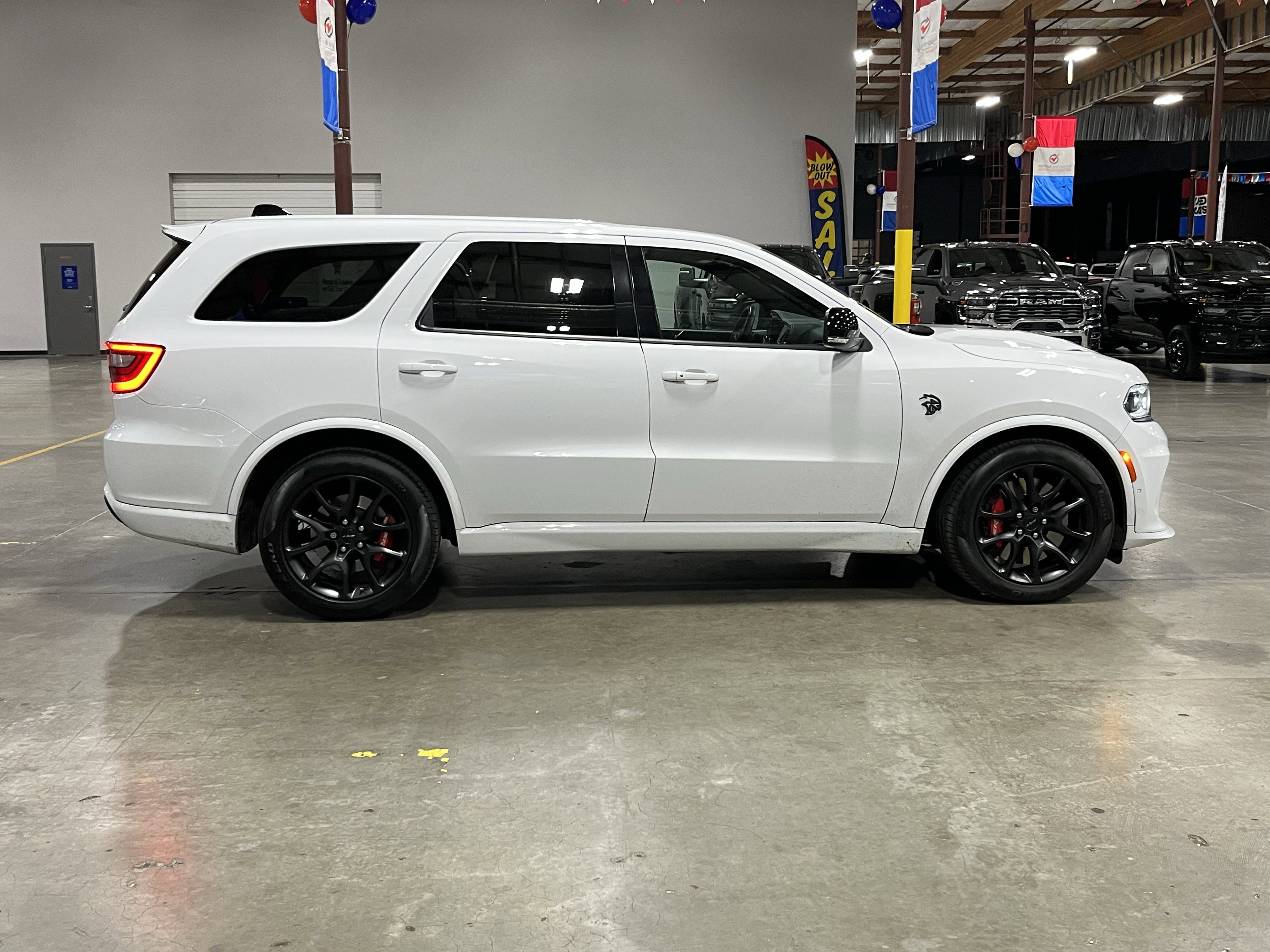 Used 2024 Dodge Durango SRT Hellcat image 5