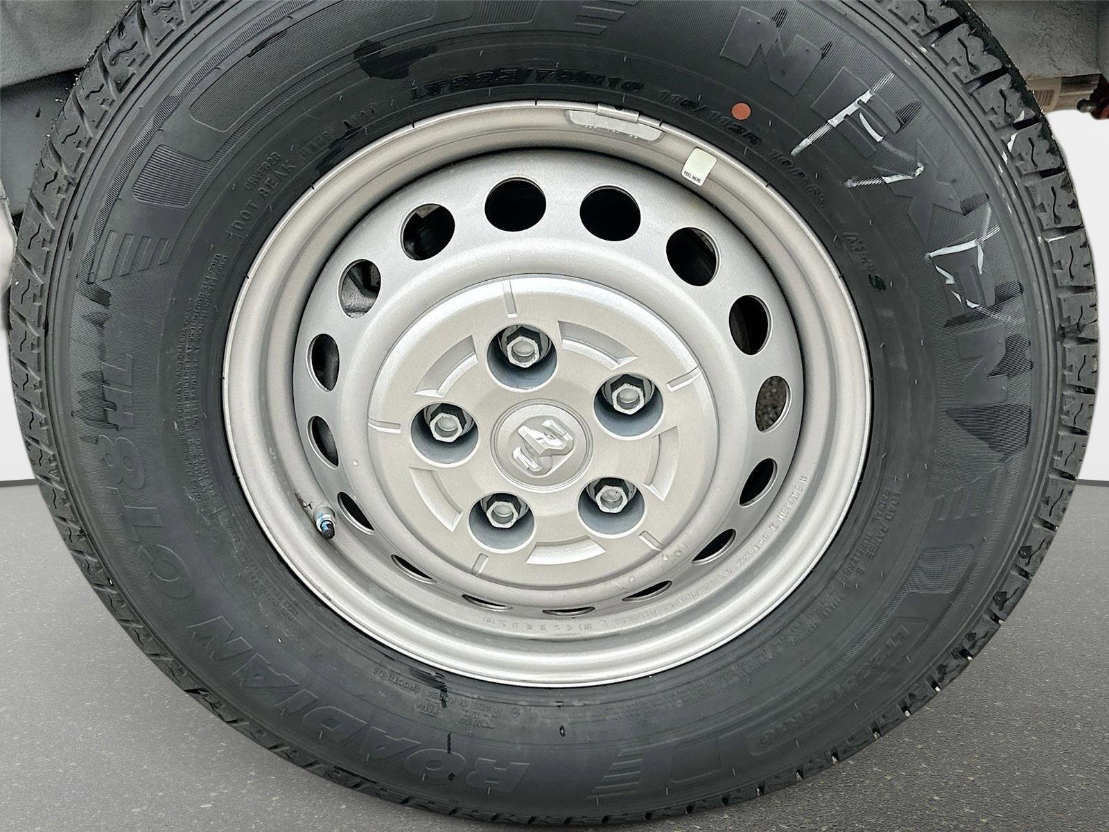 Used 2024 RAM ProMaster 2500 w/ Safety Group image 36