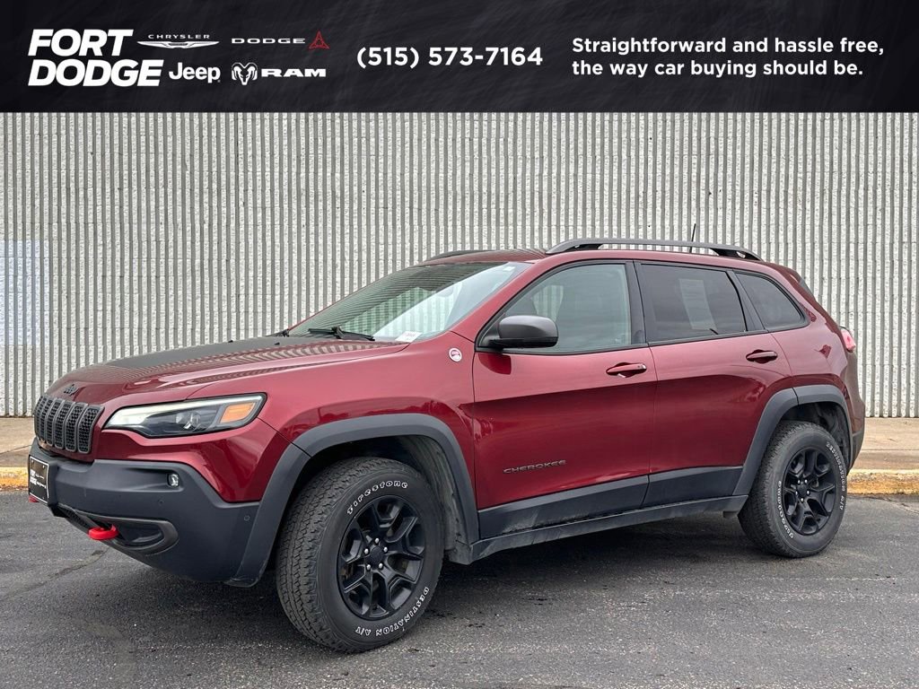 Used 2019 Jeep Cherokee Trailhawk AWD/4WD image 1