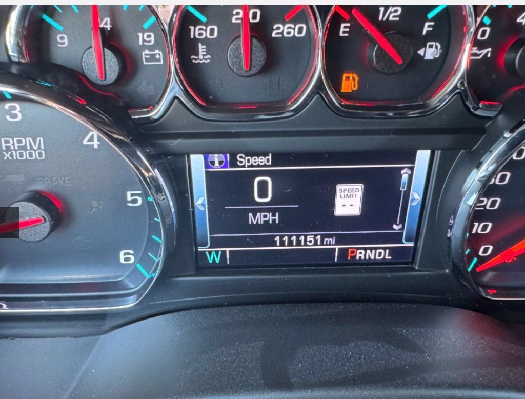 Used 2018 Chevrolet Suburban LT AWD/4WD image 17