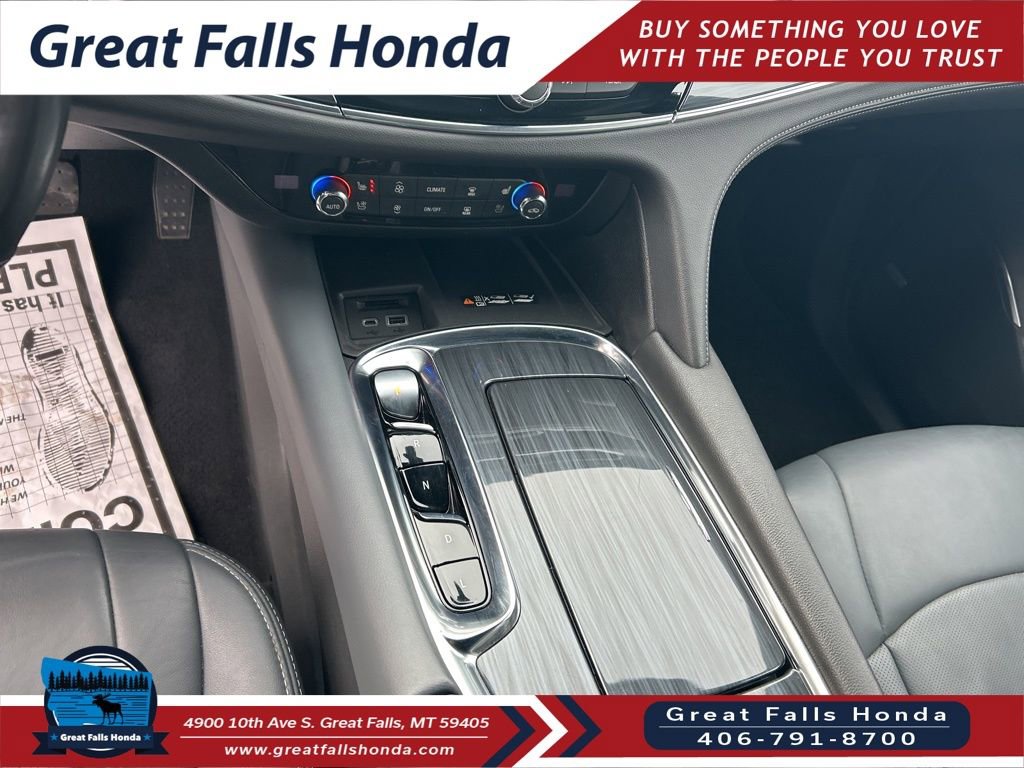 Used 2024 Buick Enclave Premium image 17