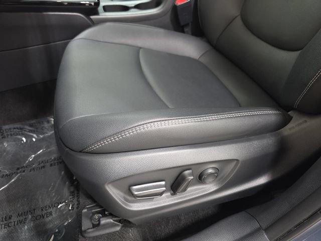Certified 2026 Toyota Corolla Cross XLE AWD/4WD image 29
