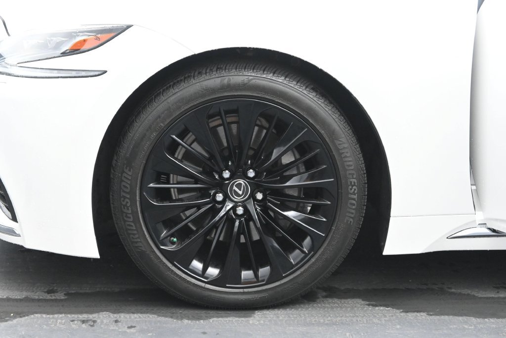 Used 2019 Lexus LS 500 AWD w/ Interior Upgrade Package image 29