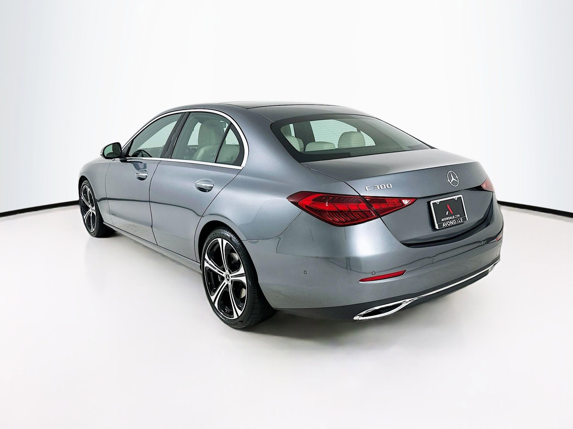 Used 2025 Mercedes-Benz C 300 Sedan image 6