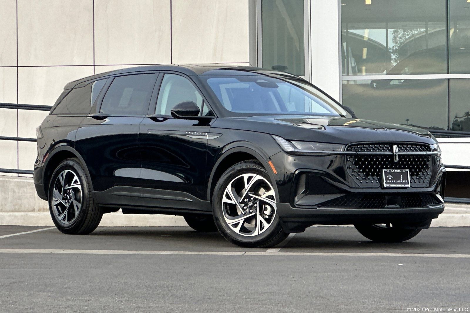 New 2026 Lincoln Nautilus Premier w/ Equipment Group 102A image 1