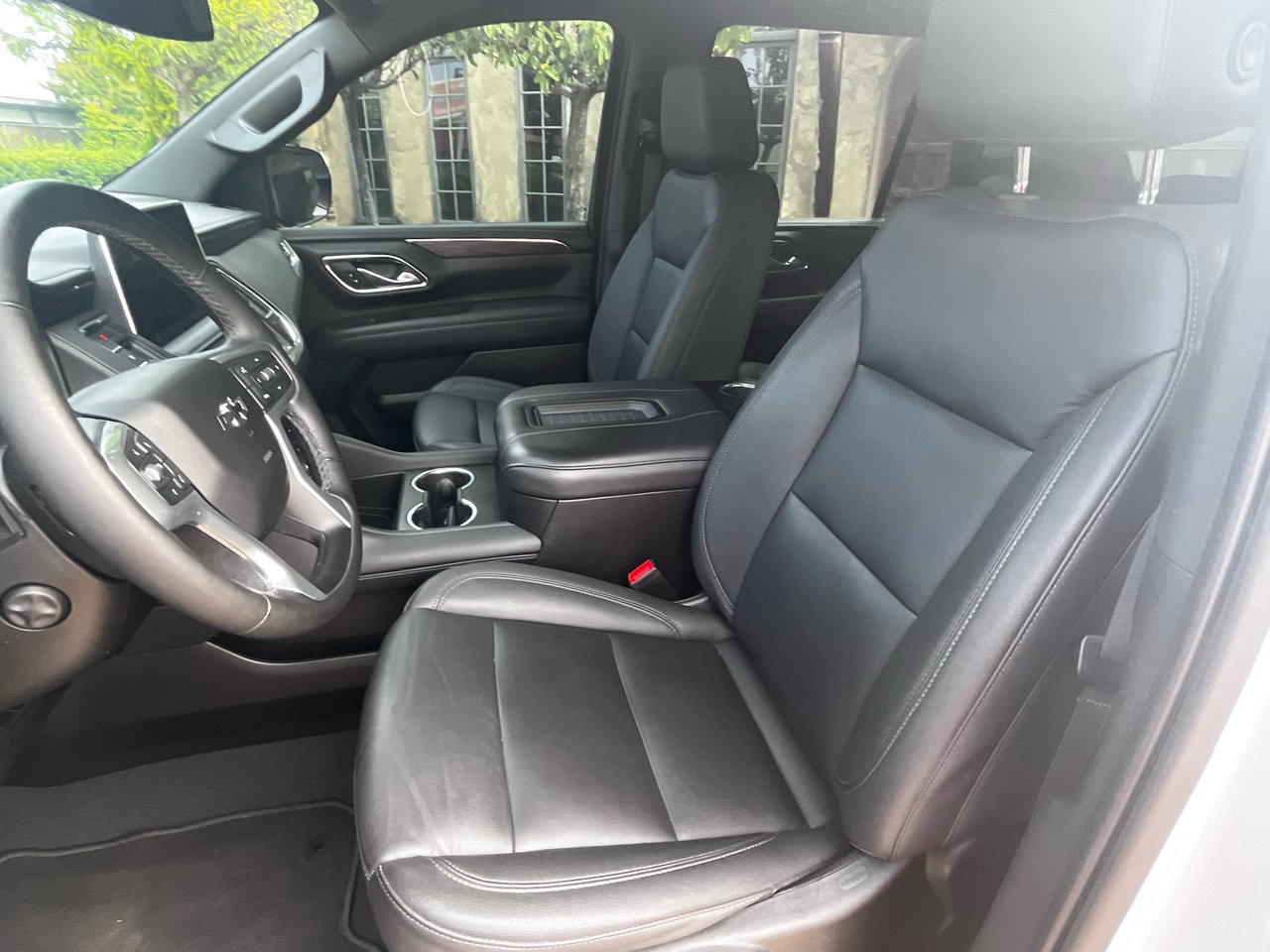 Used 2023 Chevrolet Tahoe Z71 w/ Z71 Off-Road Package image 48