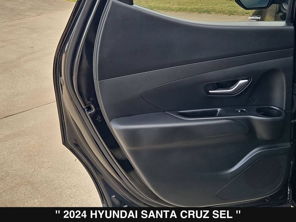 Used 2024 Hyundai Santa Cruz SEL FWD image 18