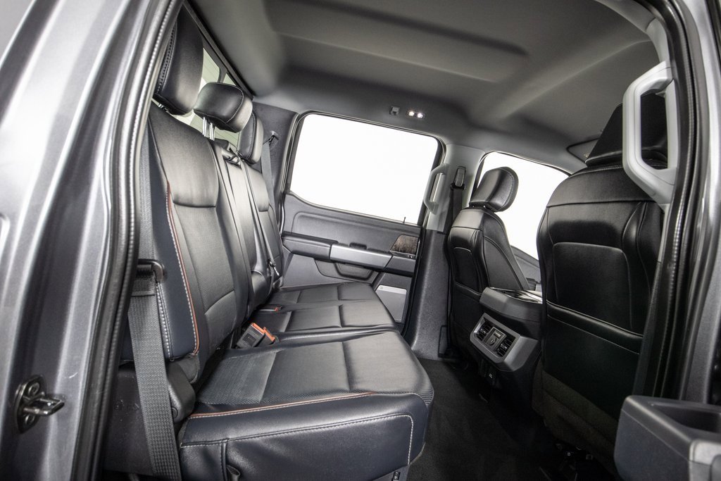 Used 2023 Ford F250 Lariat w/ Sport Appearance Package image 9