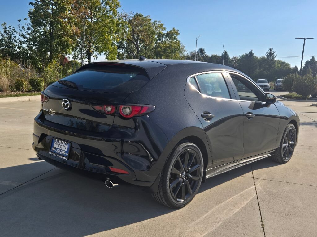 New 2026 MAZDA MAZDA3 2.5 S Hatchback w/ Premium Pkg FWD image 11