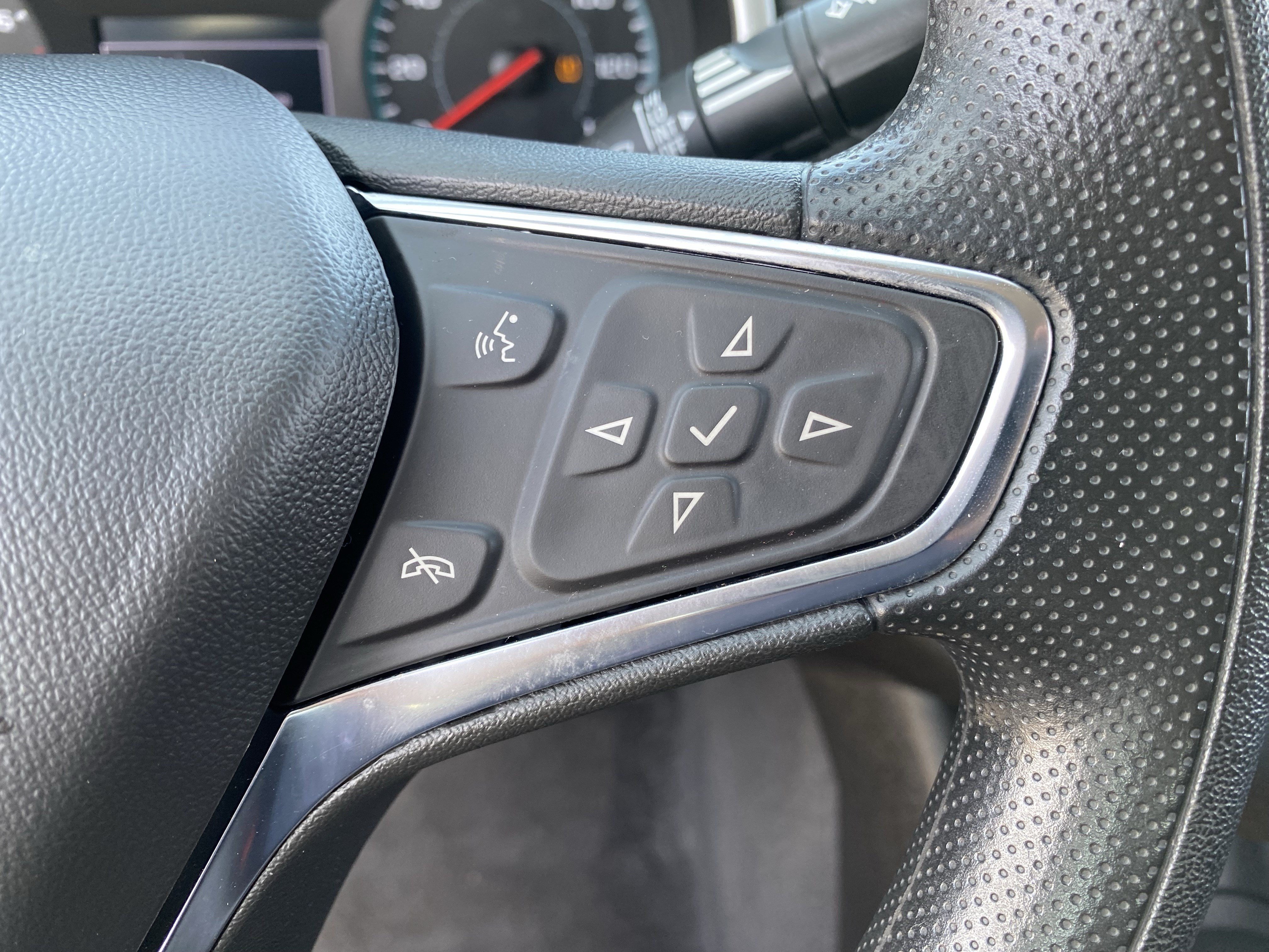 Used 2025 Chevrolet Malibu LS FWD image 28