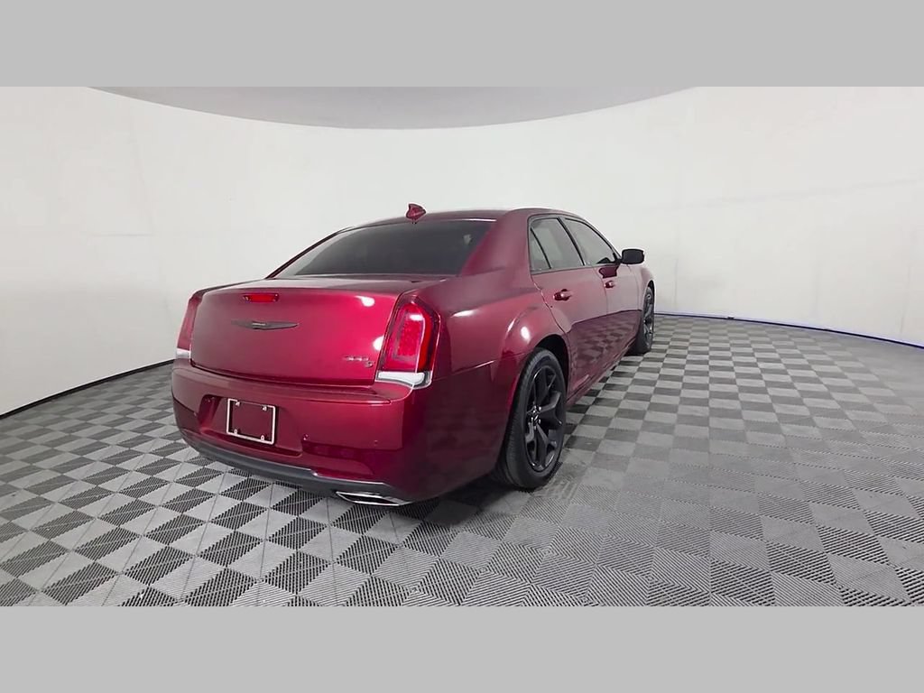 Used 2023 Chrysler 300 Touring L w/ Comfort Group RWD image 40