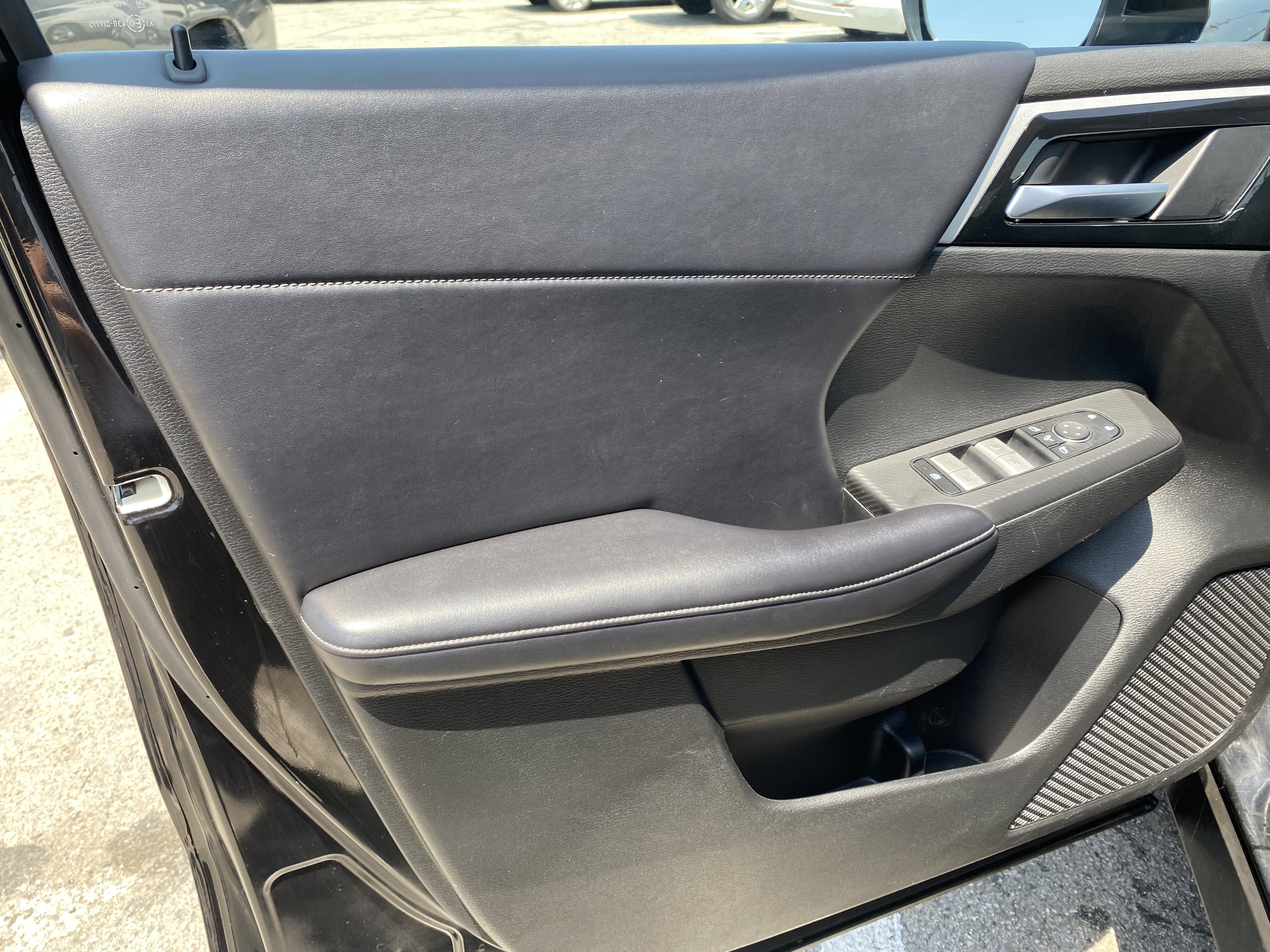 Used 2024 Mitsubishi Outlander SE AWD/4WD image 11