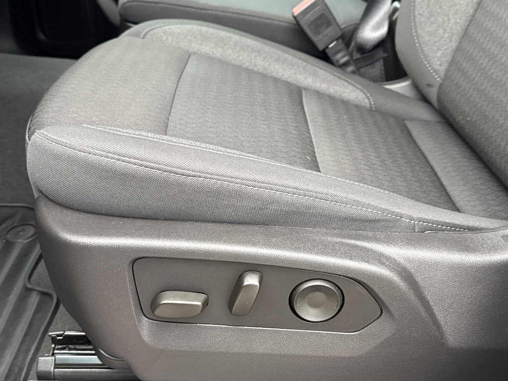 Used 2024 Chevrolet Silverado 1500 Custom AWD/4WD image 60