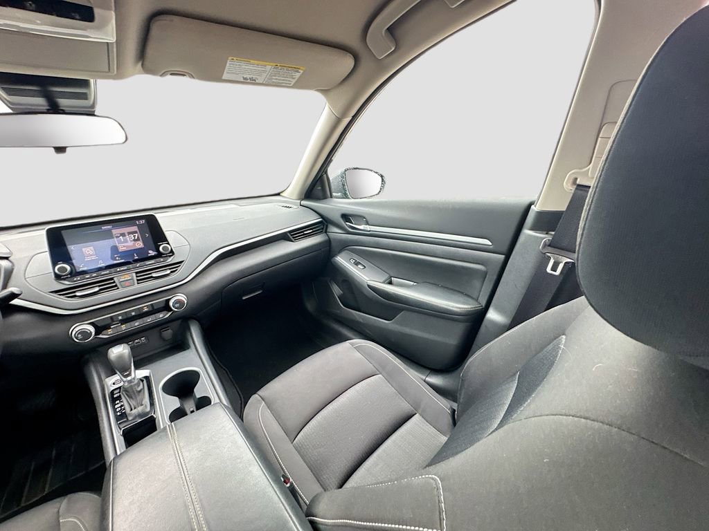 Used 2022 Nissan Altima 2.5 SV FWD image 31