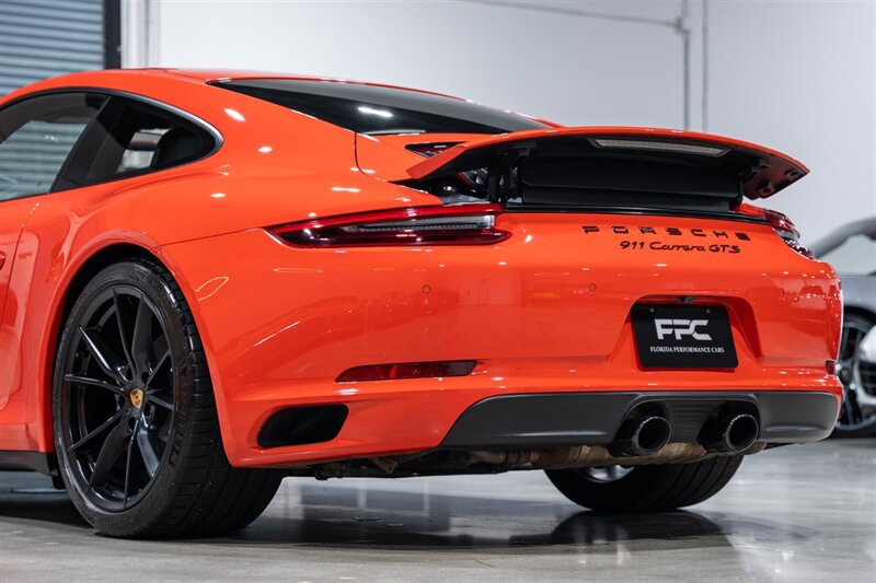 Used 2017 Porsche 911 Carrera GTS RWD image 14
