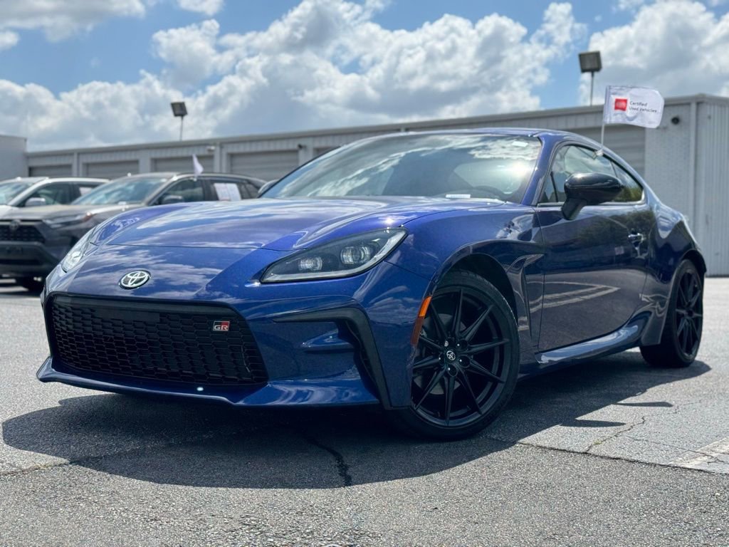 Used 2024 Toyota GR86 Premium image 6