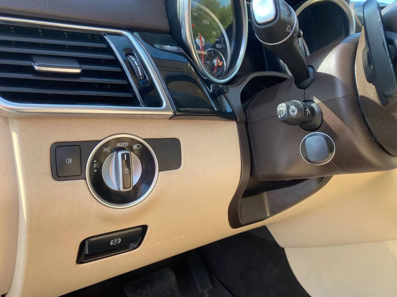 Used 2017 Mercedes-Benz GLE 350 4MATIC image 11