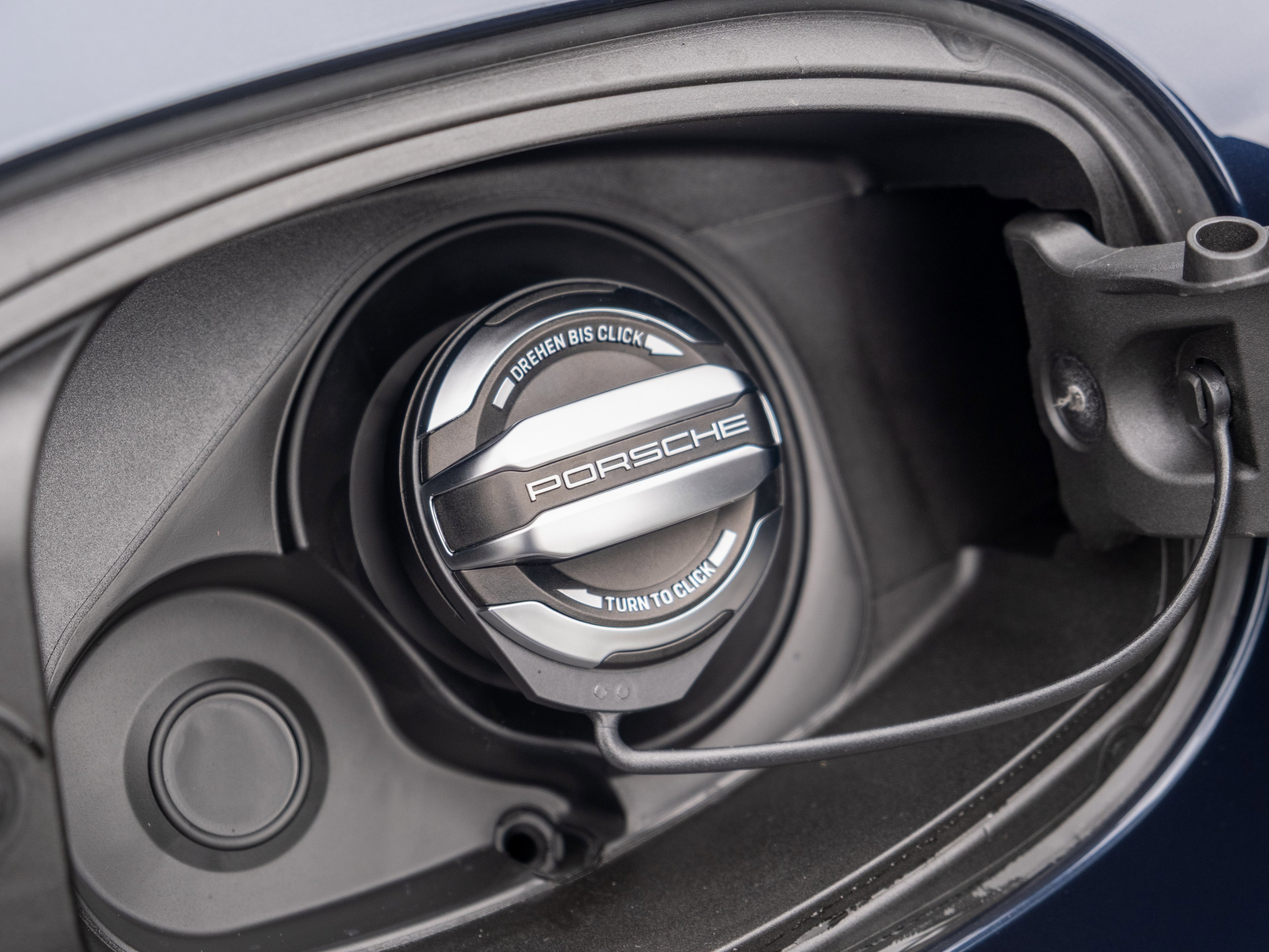 New 2025 Porsche Cayenne GTS image 41