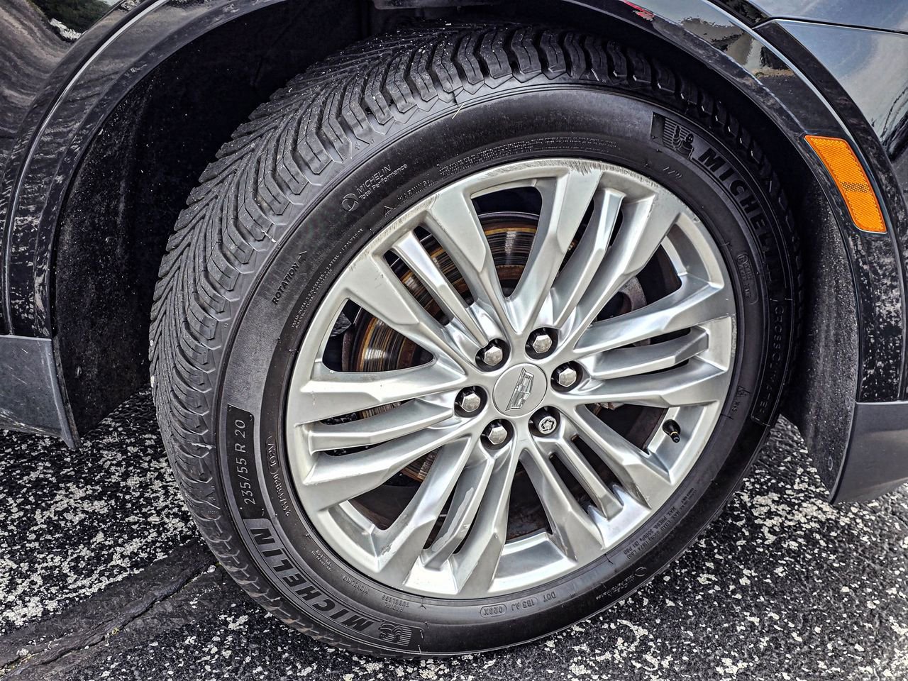 Used 2018 Cadillac XT5 Premium Luxury FWD image 7
