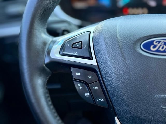 Used 2015 Ford Edge SEL w/ Equipment Group 201A FWD image 26
