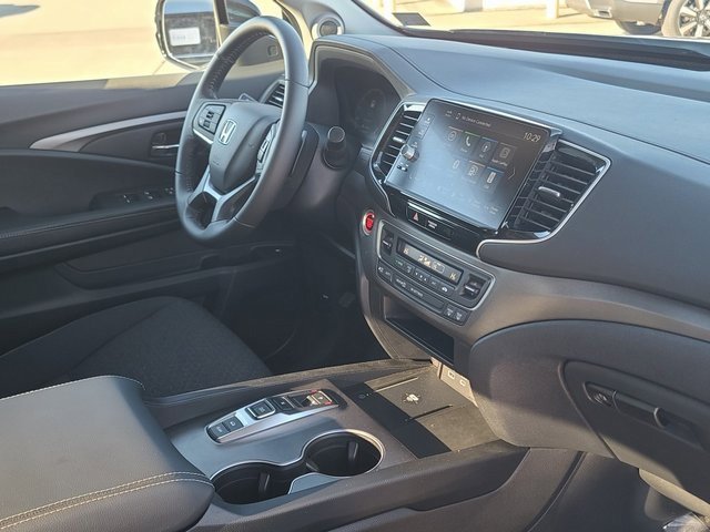 Certified 2024 Honda Ridgeline Sport image 11